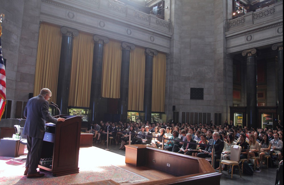 Photo credit Eileen Barroso Photo of Lee Bollinger speaking in front of an audience in Low Rotunda