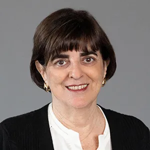 Ester Fuchs headshot